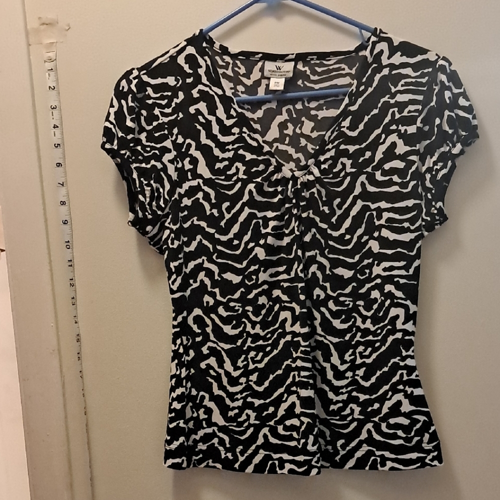 Worthington Black and White Patterned Blouse